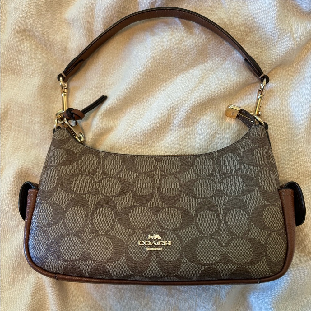 Coach shoulder bag